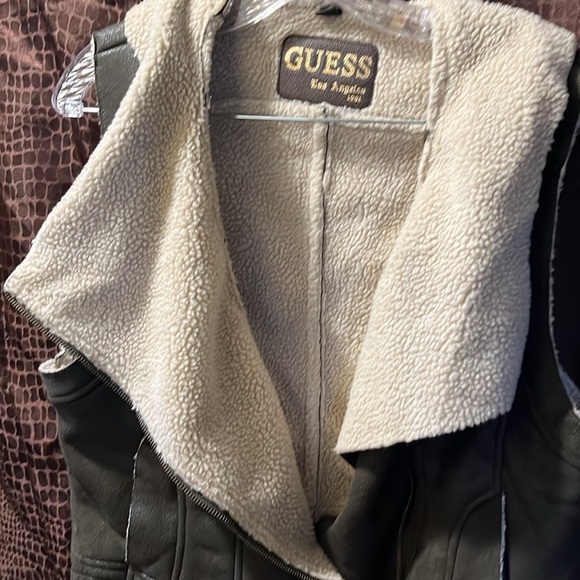 Guess Vest - Picture 9 of 11